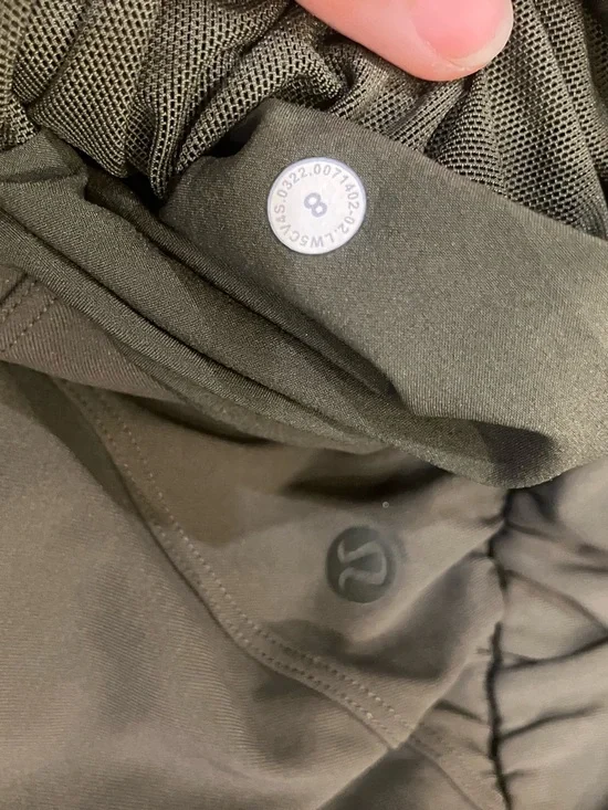 lululemon stretch HR joggers (full length) - Picture 5 of 6